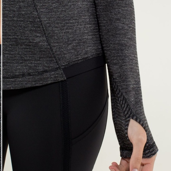 {EUC LuluLemon Base Runner Long Sleeve Top Mini Pique Heathered Black Size 4} - Picture 5 of 14